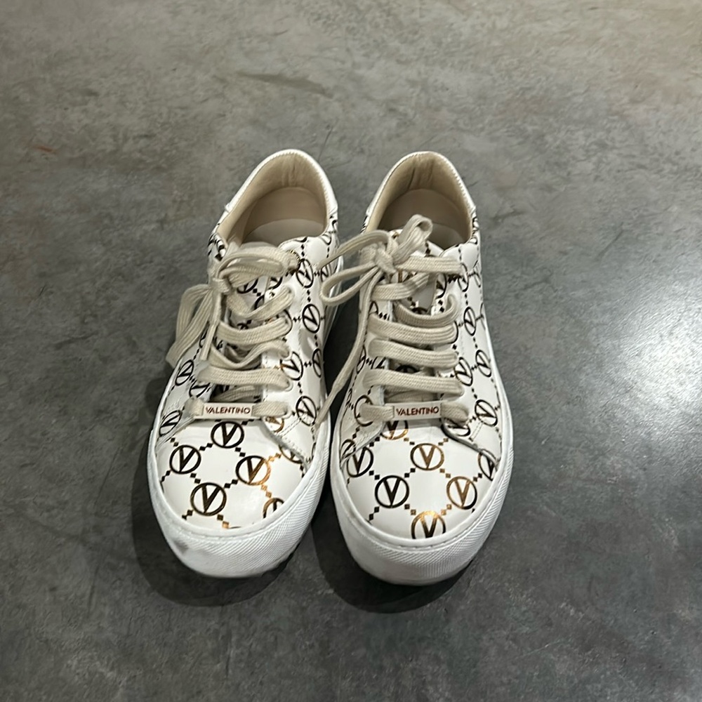 valentino sneakers